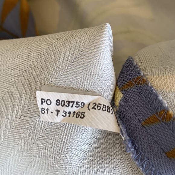 Tommy Bahama 100% Silk Aloha Shirt - Extra Large - Picture 10 of 12